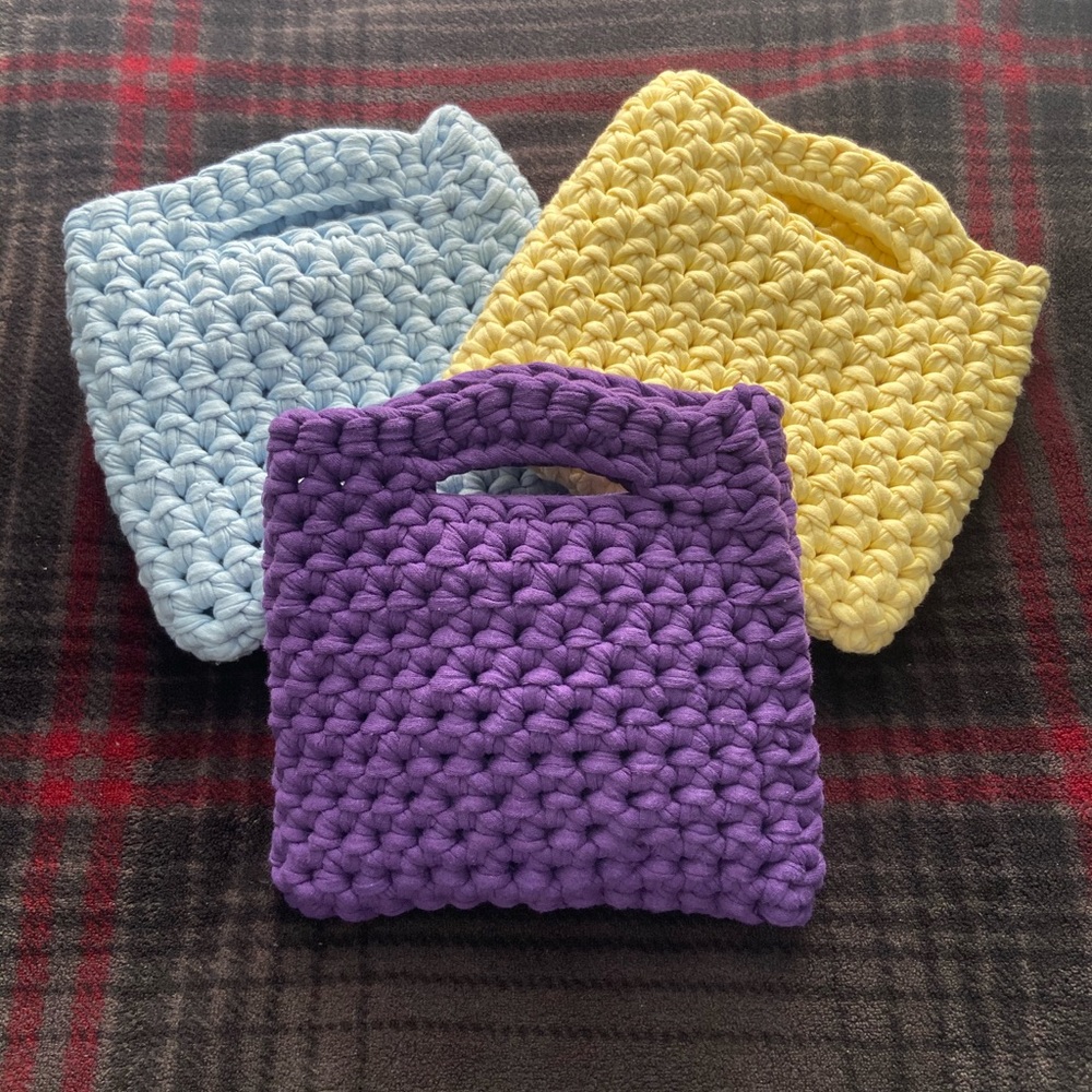Crochet Mini Bags 🧶❤️ - Picture 5 of 6